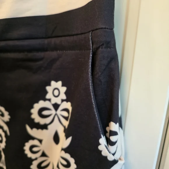Navy and White Printed Pull-On Skirt - Picture 4 of 8